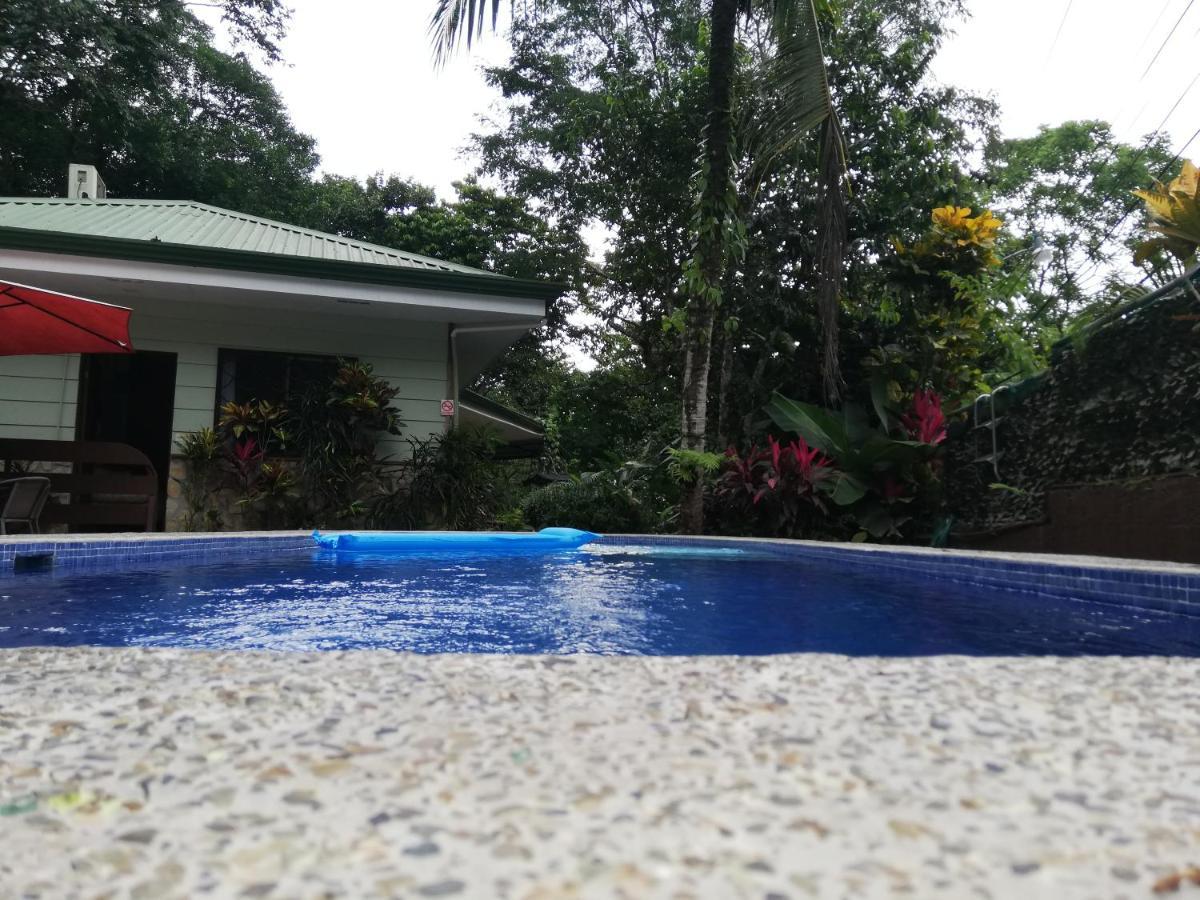 La Montanita Lodge Manuel Antonio Dış mekan fotoğraf